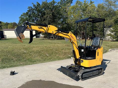 Chery Equipment KV12 Mini Excavator 13.5HP Briggs